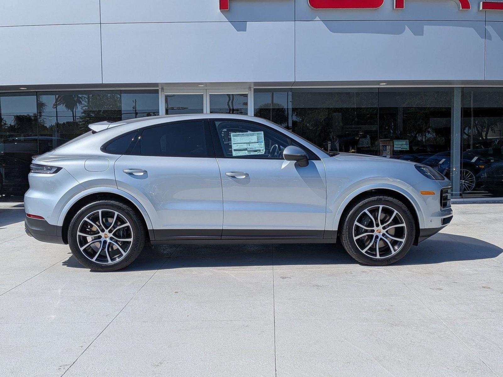 New 2026 Porsche Cayenne Coupe image 8