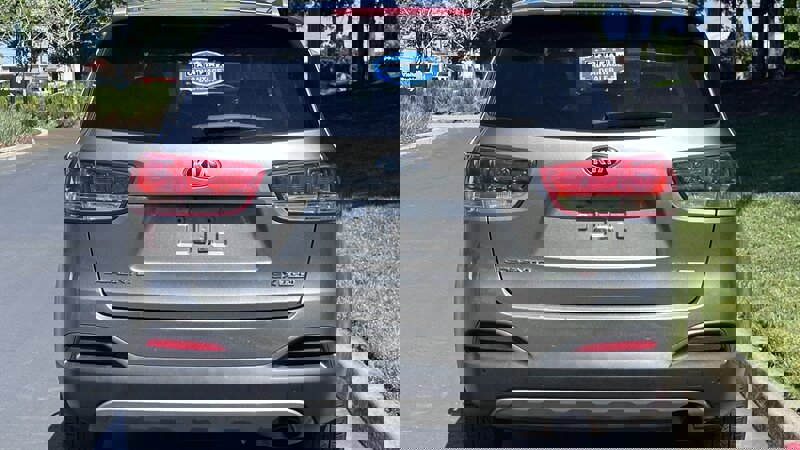 Used 2016 Kia Sorento EX AWD/4WD image 7