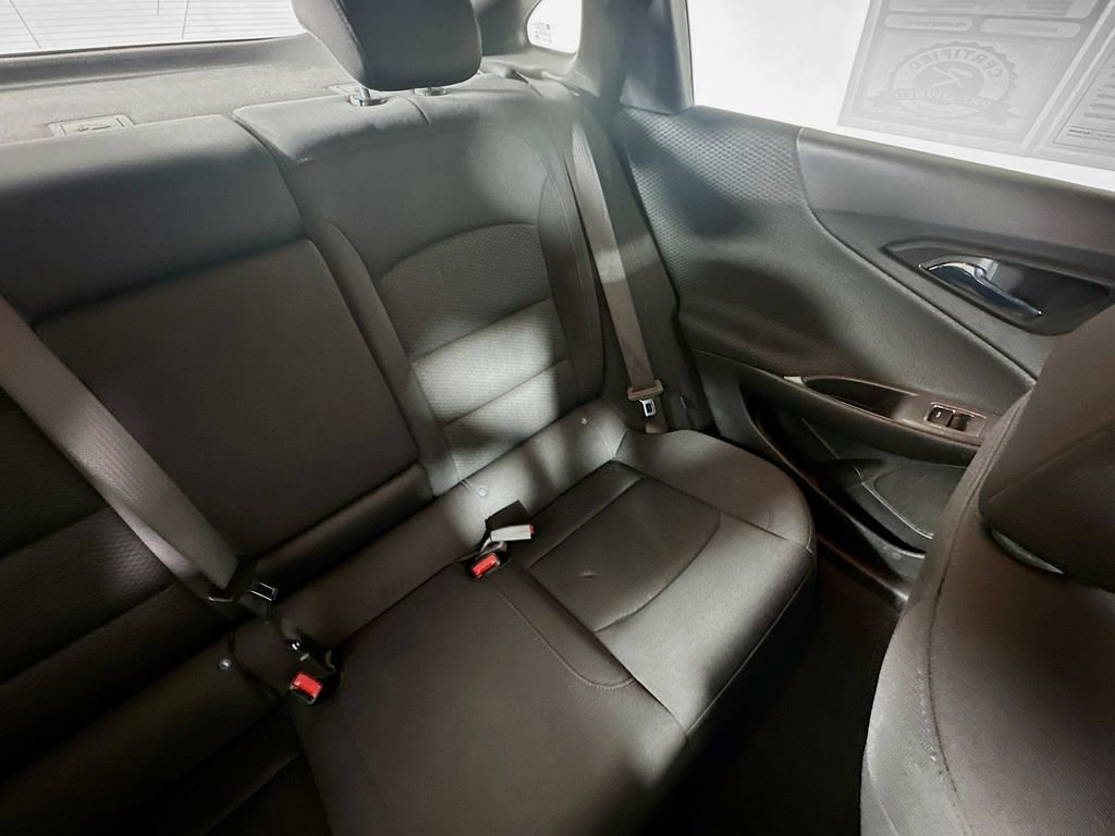 Used 2023 Chevrolet Malibu LT image 14