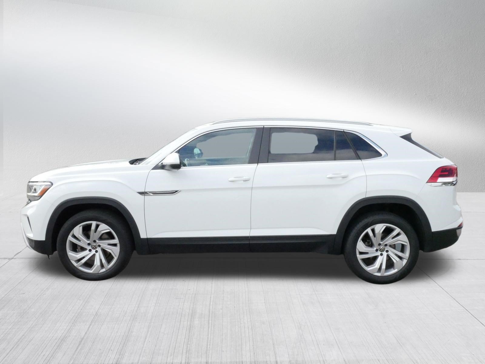 Used 2020 Volkswagen Atlas Cross Sport SEL AWD/4WD image 4