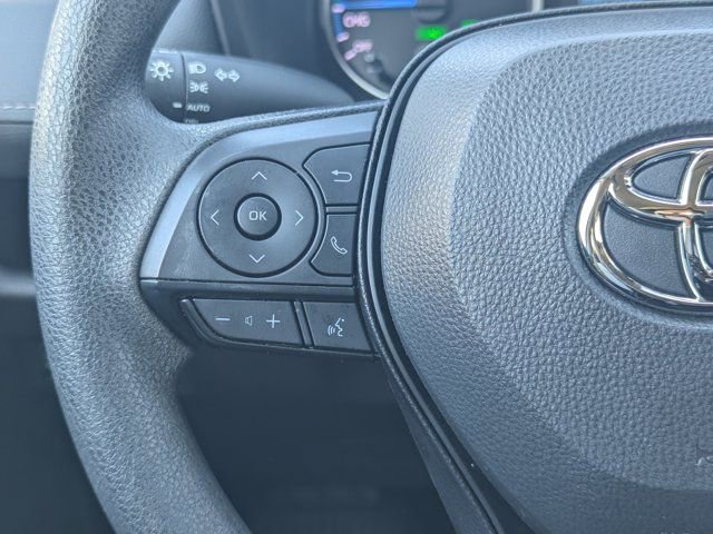 Used 2022 Toyota RAV4 XLE image 21