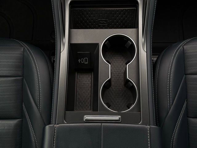 Used 2025 Lincoln Nautilus Reserve image 38