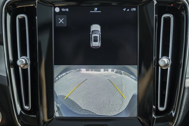 Certified 2023 Volvo XC40 B5 Plus w/ Protection Package Premier AWD/4WD image 44