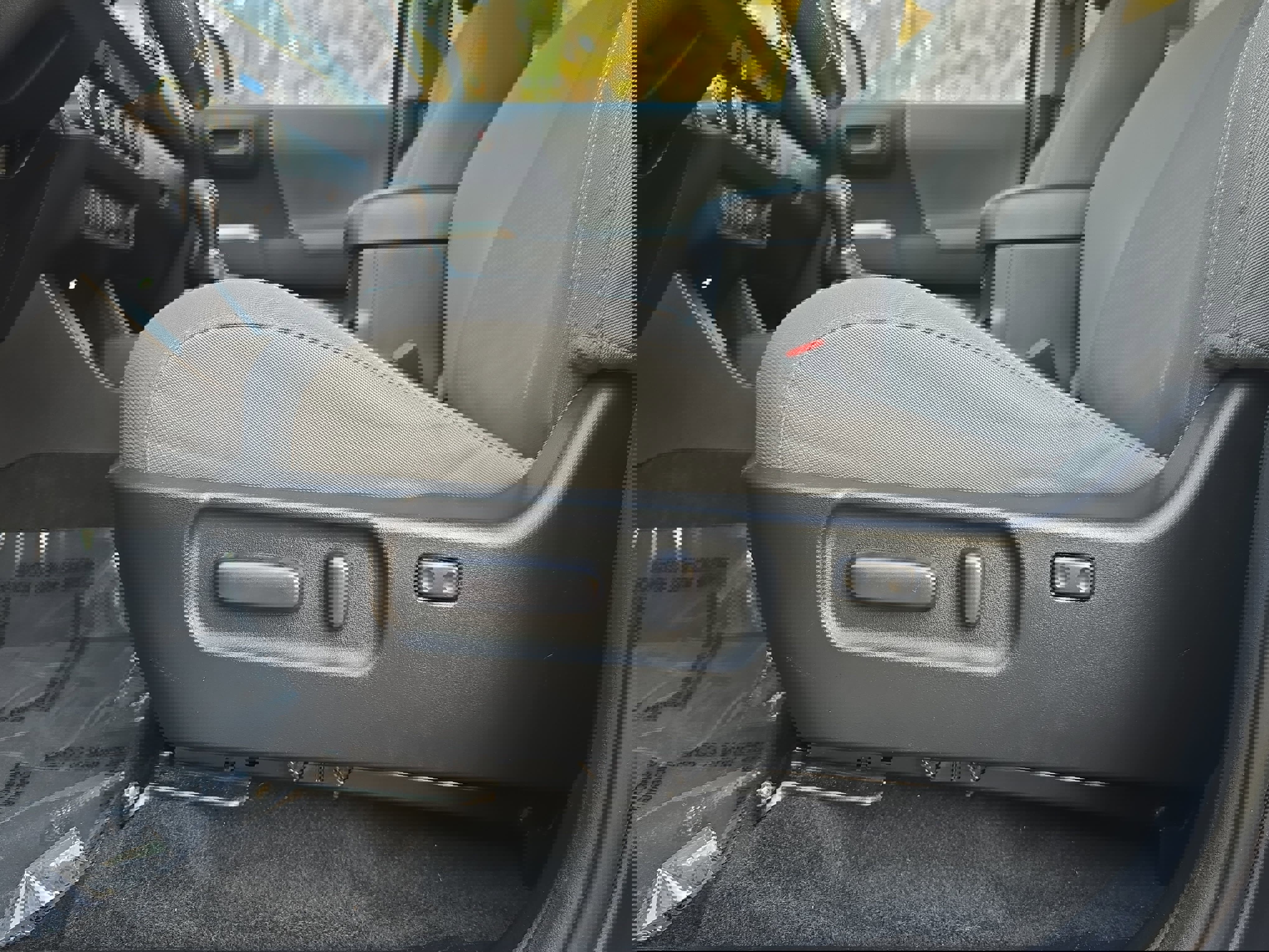 Used 2023 Toyota Tacoma SR5 image 28