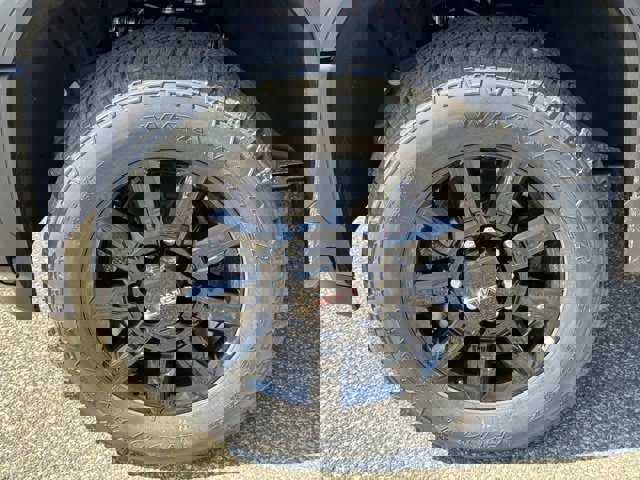New 2026 GMC Sierra 2500 AT4 w/ AT4 Premium Plus Package image 28