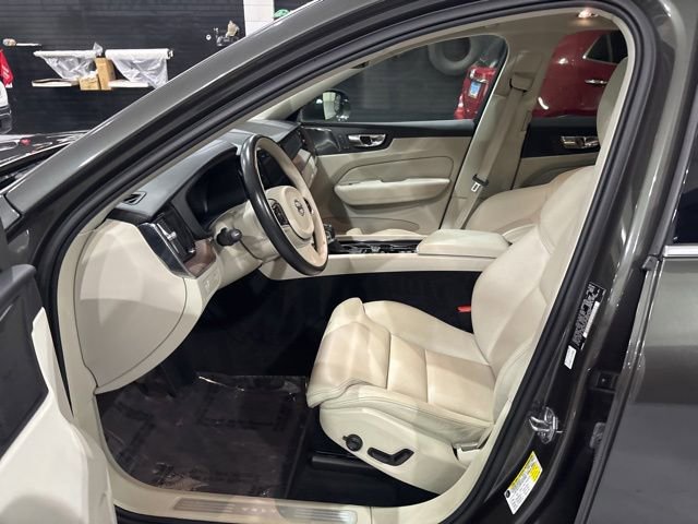 Used 2019 Volvo XC60 T5 Inscription AWD/4WD image 10