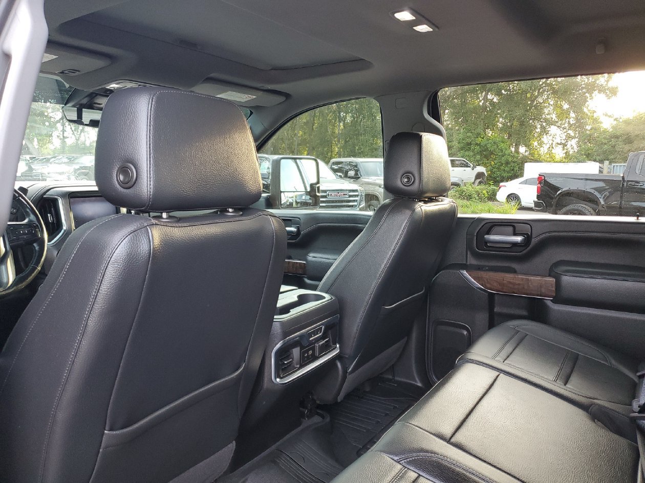 Used 2020 GMC Sierra 3500 Denali w/ Denali Ultimate Package AWD/4WD image 10