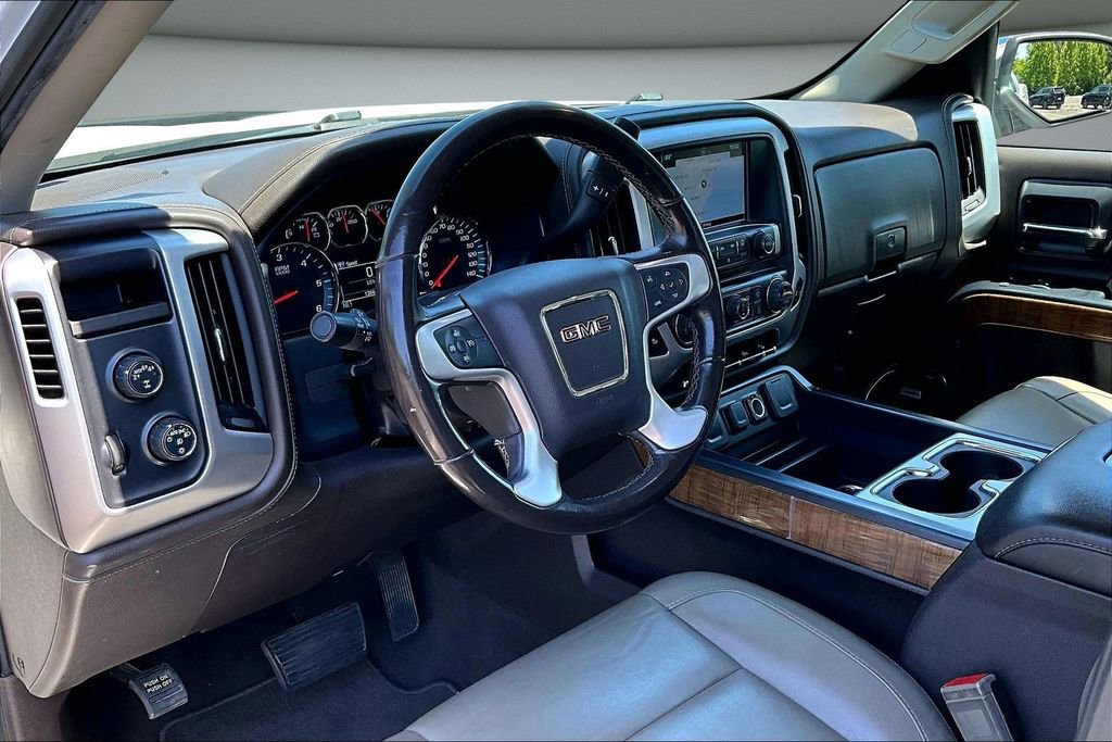 Used 2018 GMC Sierra 1500 SLT w/ SLT Premium Package AWD/4WD image 17