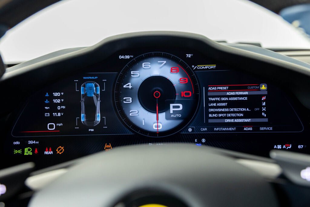 Certified 2025 Ferrari Purosangue AWD/4WD image 36