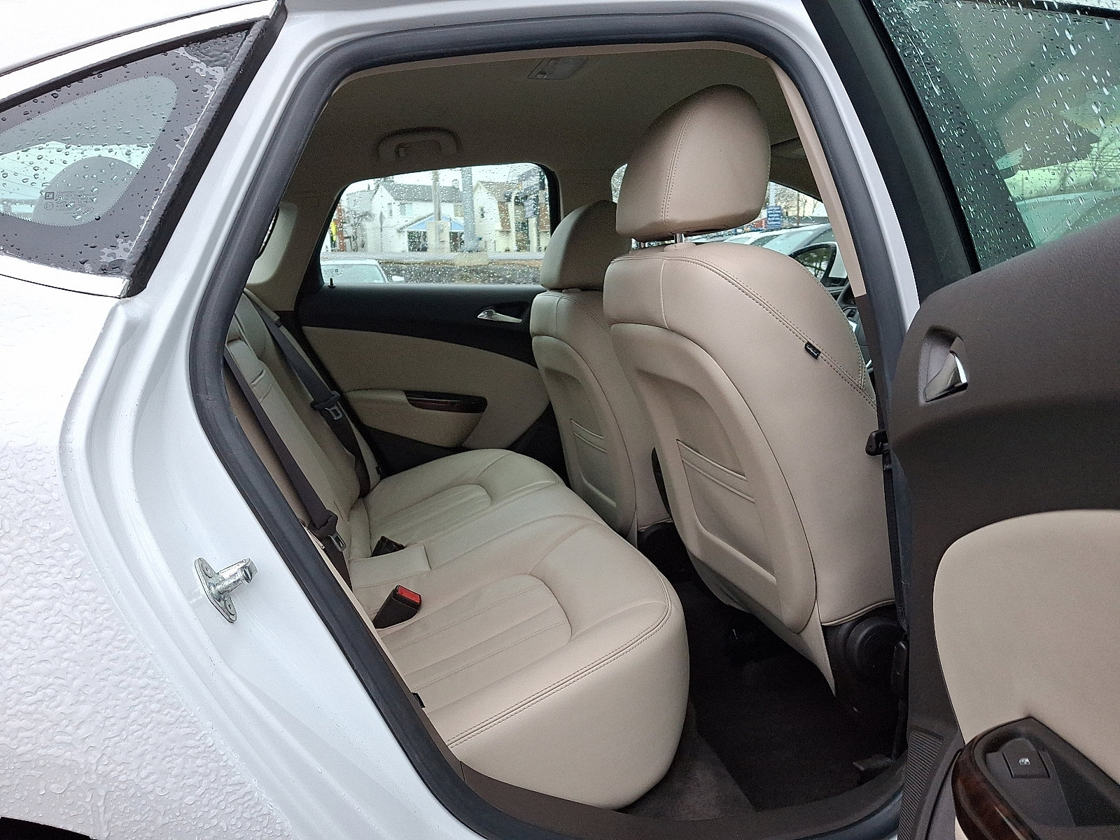 Used 2012 Buick Verano Leather image 42