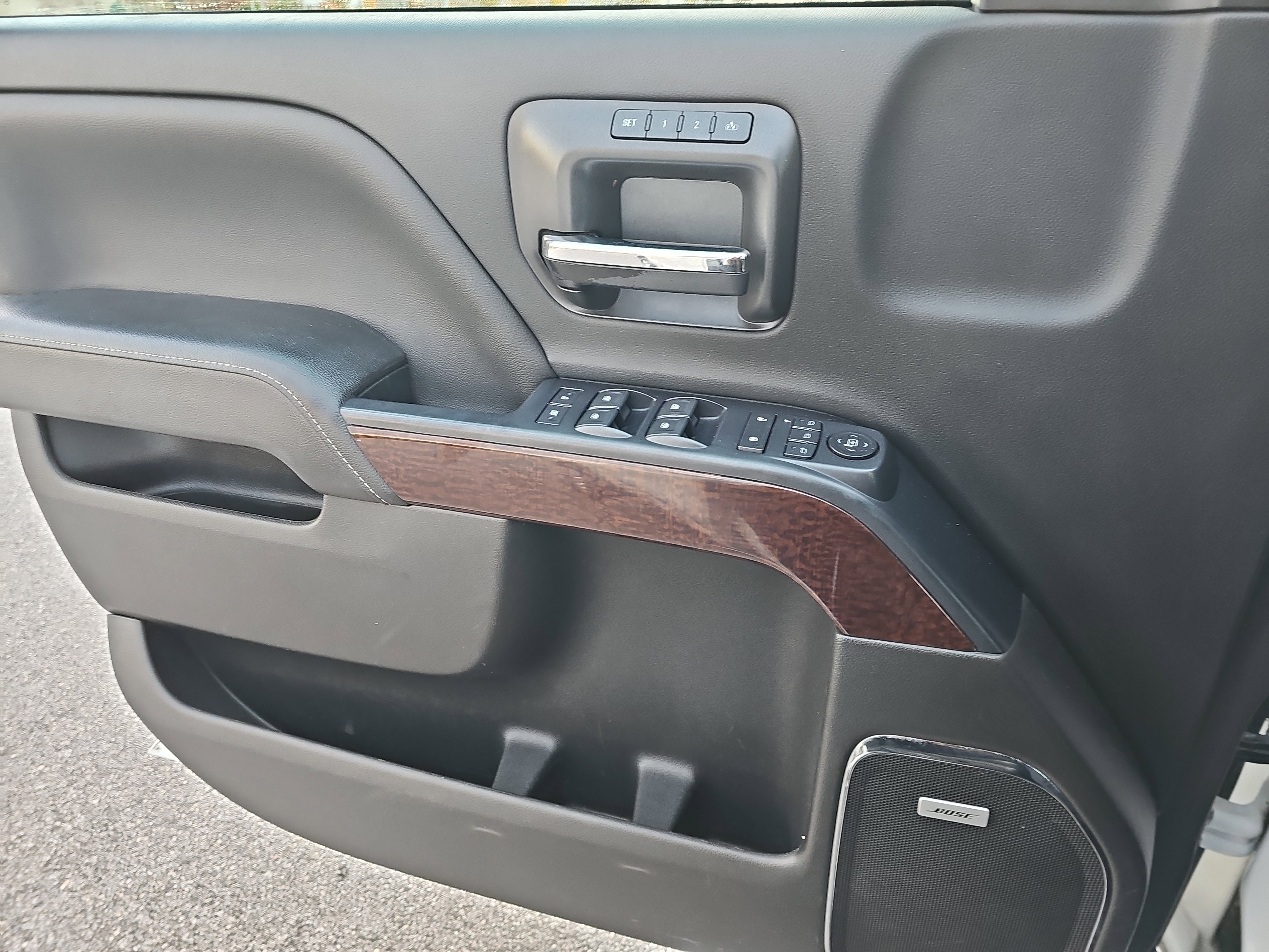 Used 2018 GMC Sierra 1500 SLT image 24