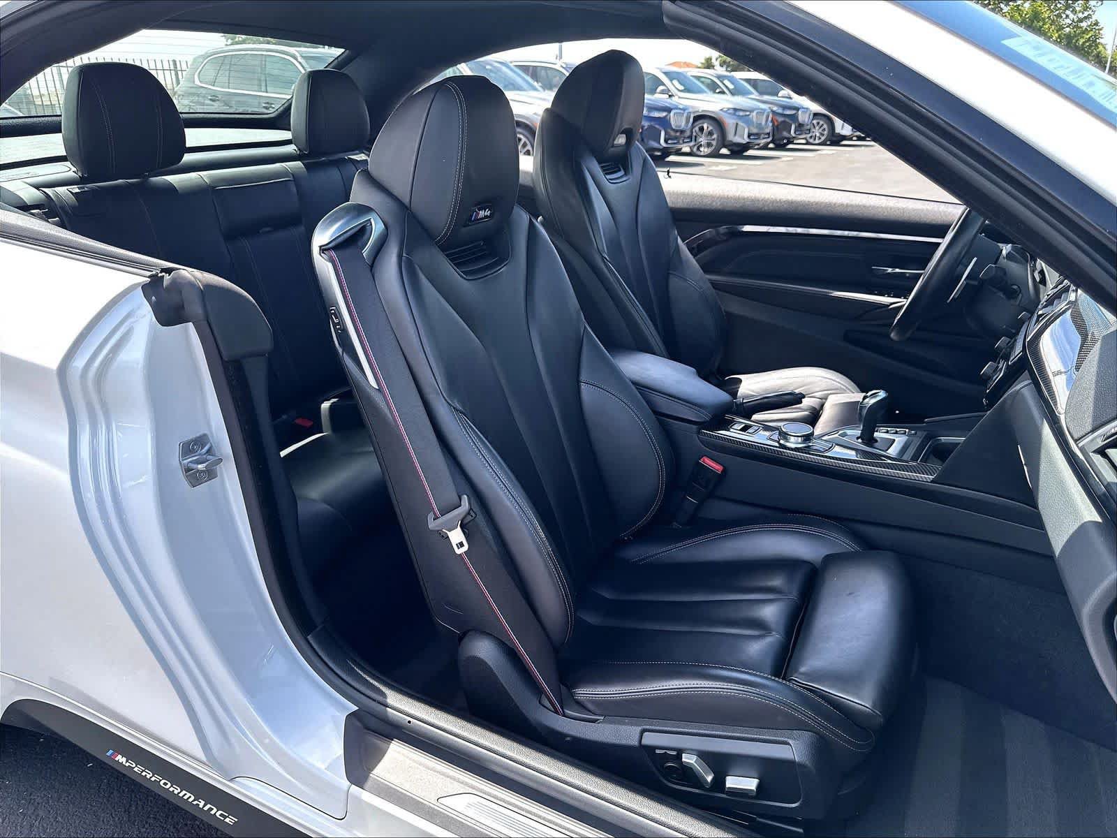Used 2019 BMW M4 Convertible w/ Competition Package RWD image 31