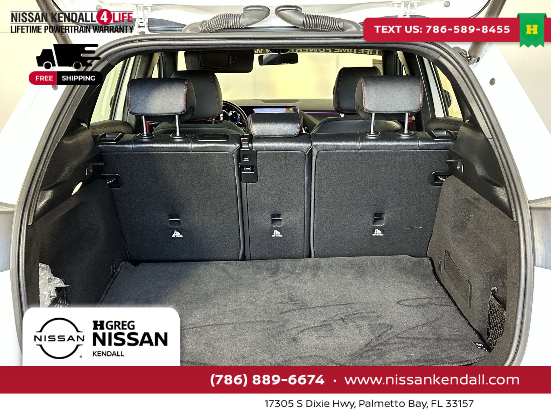 Used 2023 Mercedes-Benz GLA 35 AMG 4MATIC w/ Premium Package image 28