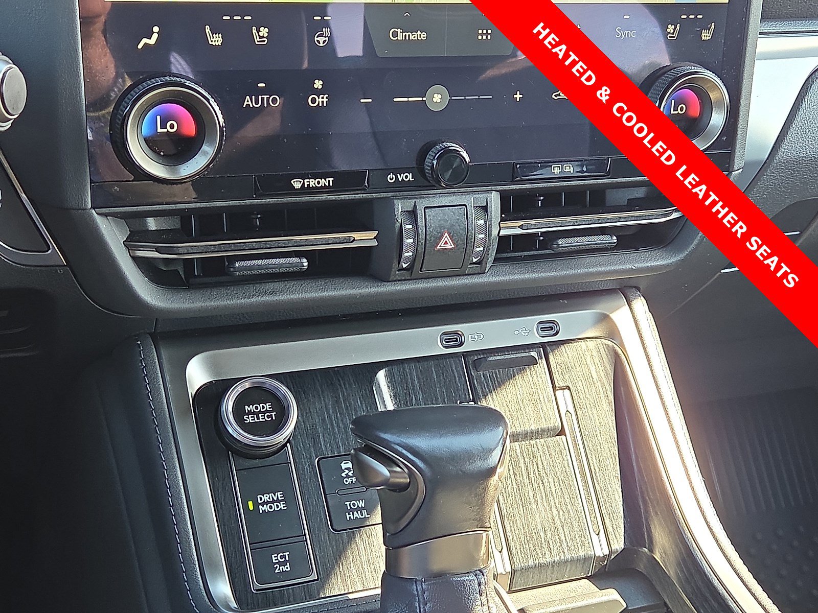Used 2024 Lexus GX 550 GX 550 Premium+ w/ Accessory Package (Z1) image 21