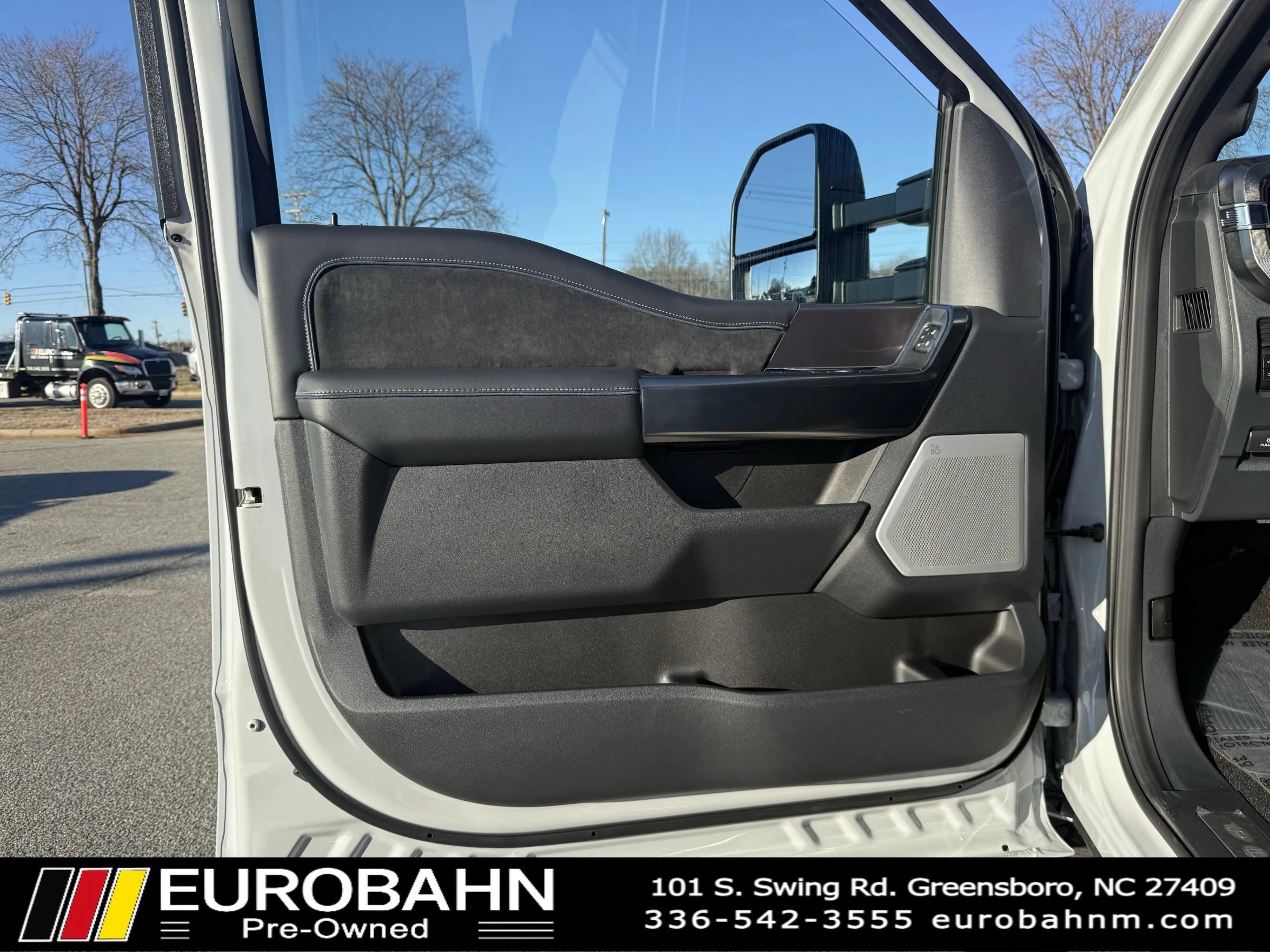 Used 2026 Ford F250 Platinum AWD/4WD image 12