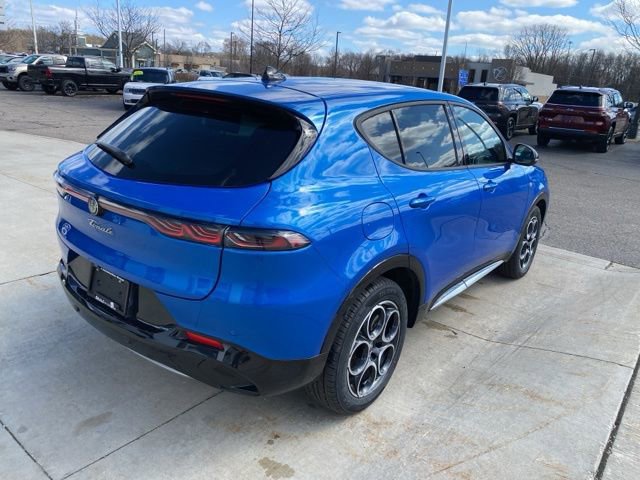 Used 2024 Alfa Romeo Tonale Ti image 3