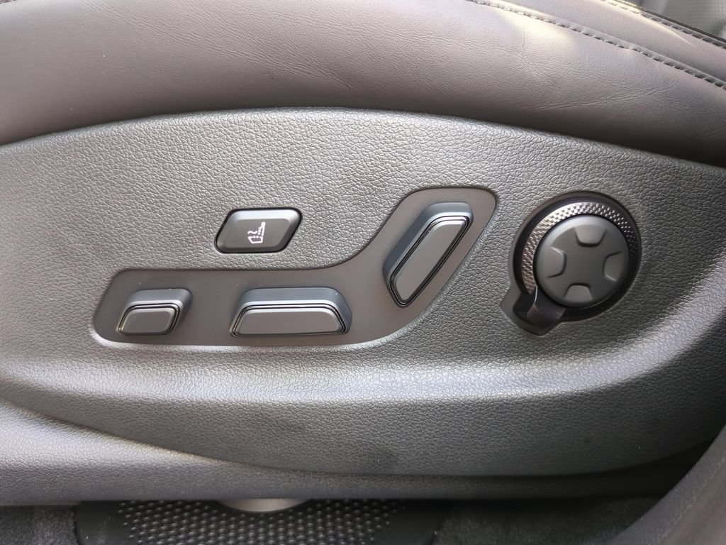 New 2026 Genesis GV80 3.5T Prestige AWD/4WD image 16