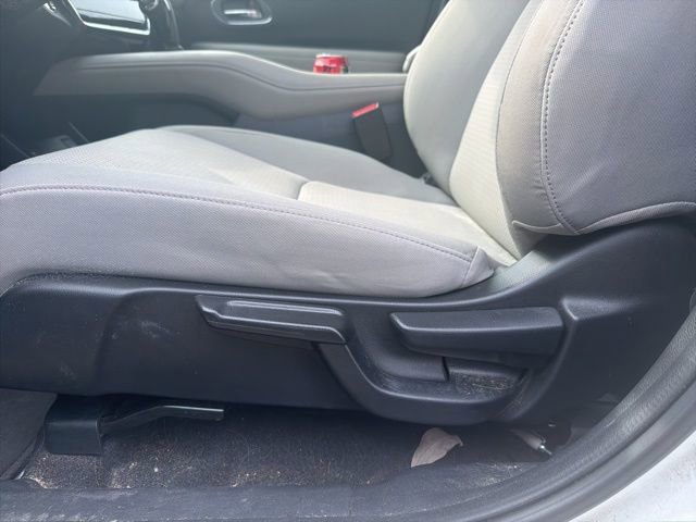 Used 2021 Honda HR-V EX image 9