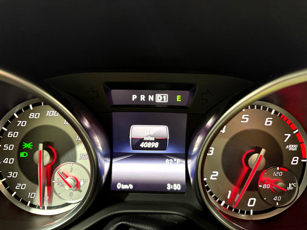 Used 2016 Mercedes-Benz SLK 300 image 23