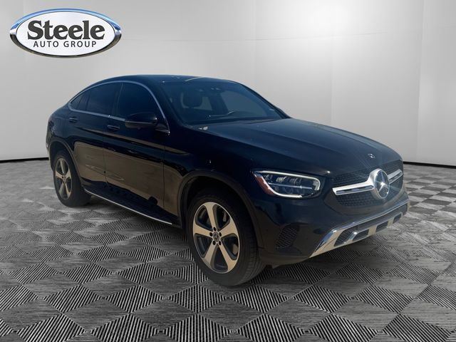 Used 2023 Mercedes-Benz GLC 300 4MATIC Coupe image 7