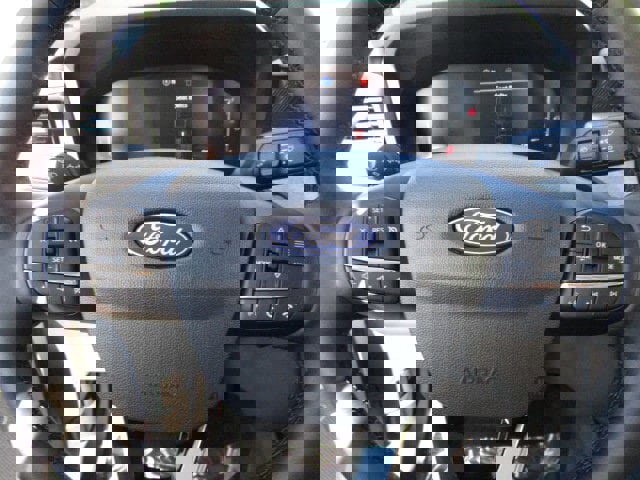 New 2025 Ford Maverick XLT image 17