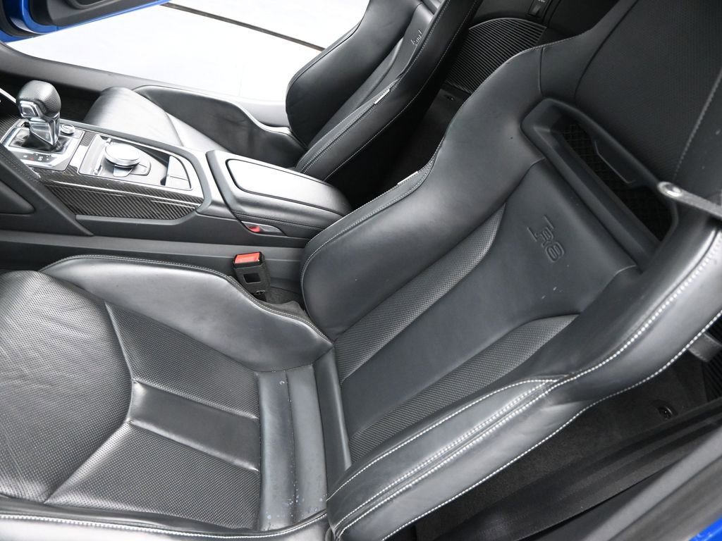 Used 2018 Audi R8 V10 plus w/ 20" Wheel Package image 9