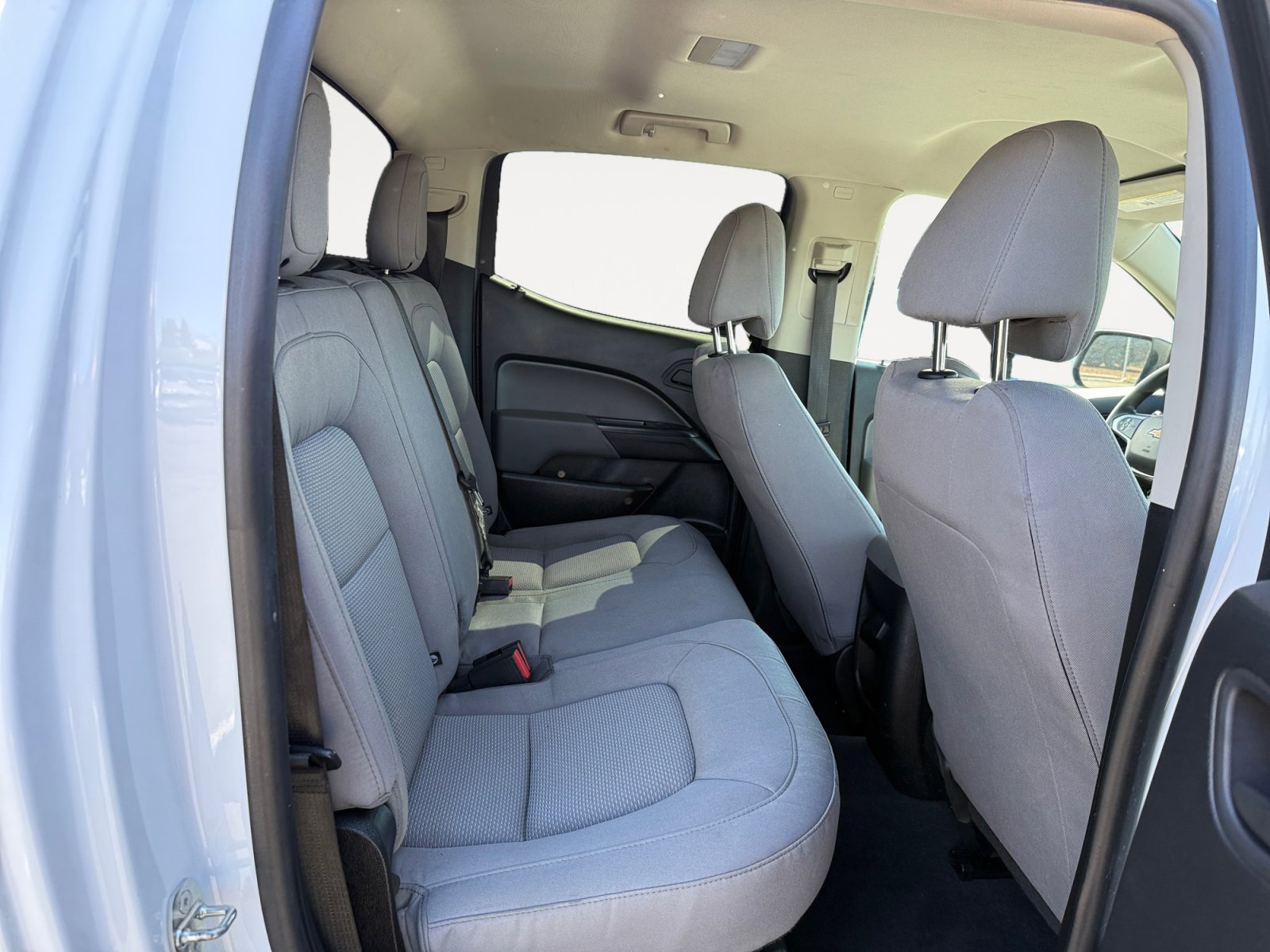 Used 2020 Chevrolet Colorado W/T w/ WT Convenience Package RWD image 18