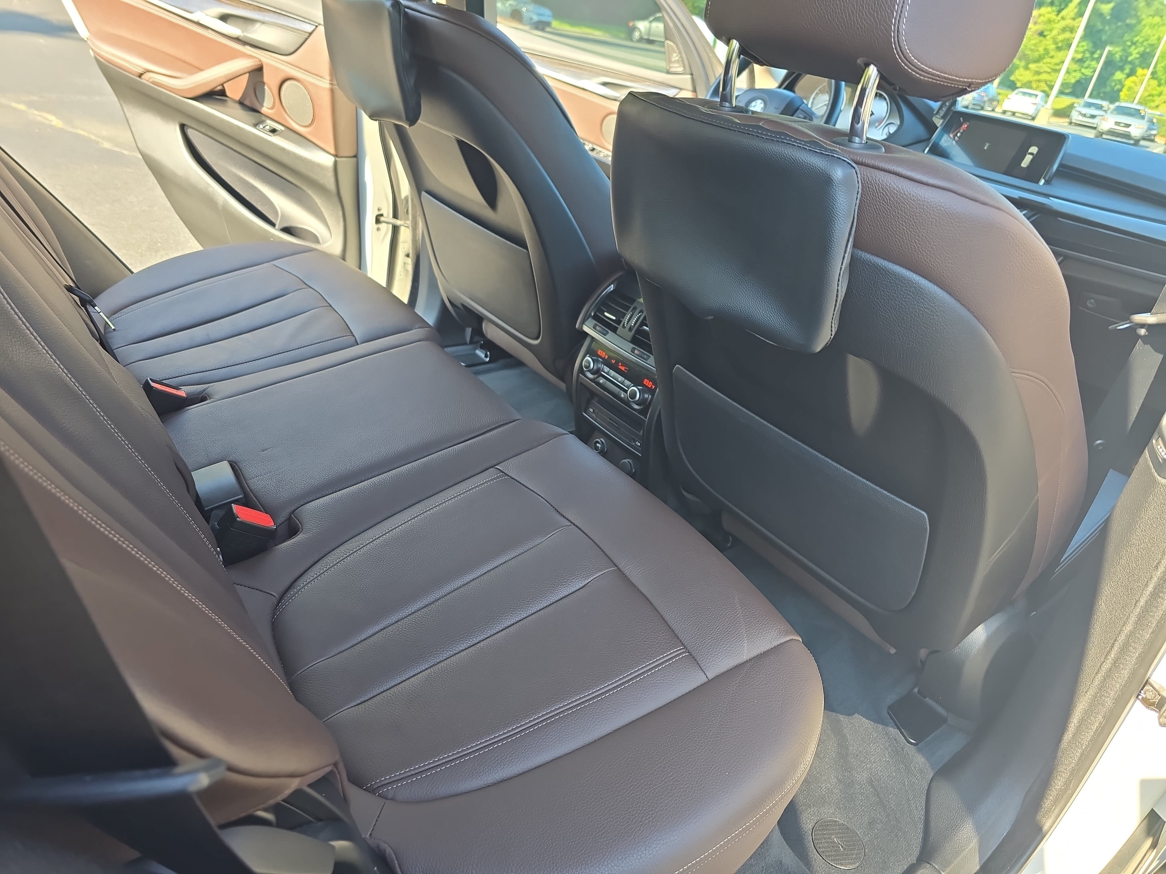 Used 2015 BMW X5 xDrive35d AWD/4WD image 11