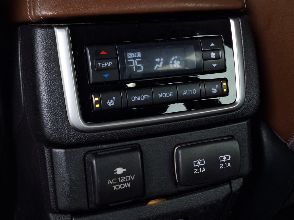 Used 2019 Subaru Ascent Touring AWD/4WD image 14