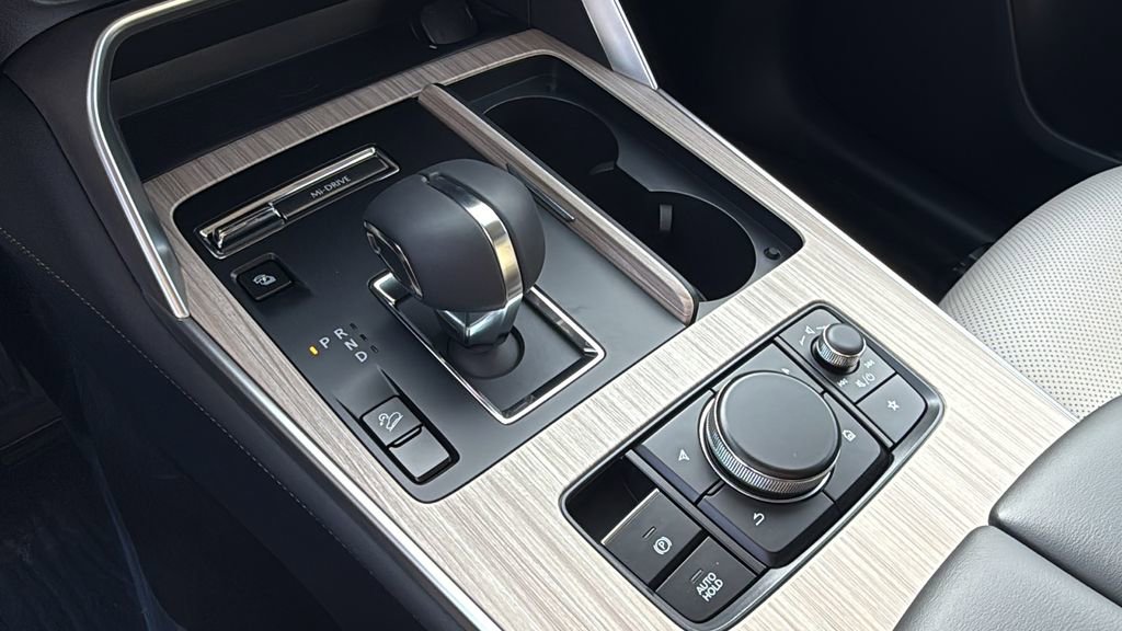 New 2026 MAZDA CX-90 Plug-In Hybrid w/ Preferred image 15