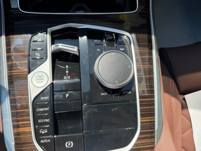 New 2026 BMW X5 xDrive40i w/ Climate Comfort Package AWD/4WD image 14