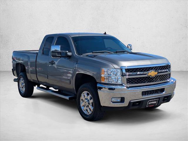 Used 2012 Chevrolet Silverado 2500 LT w/ Interior Plus Package AWD/4WD video 3