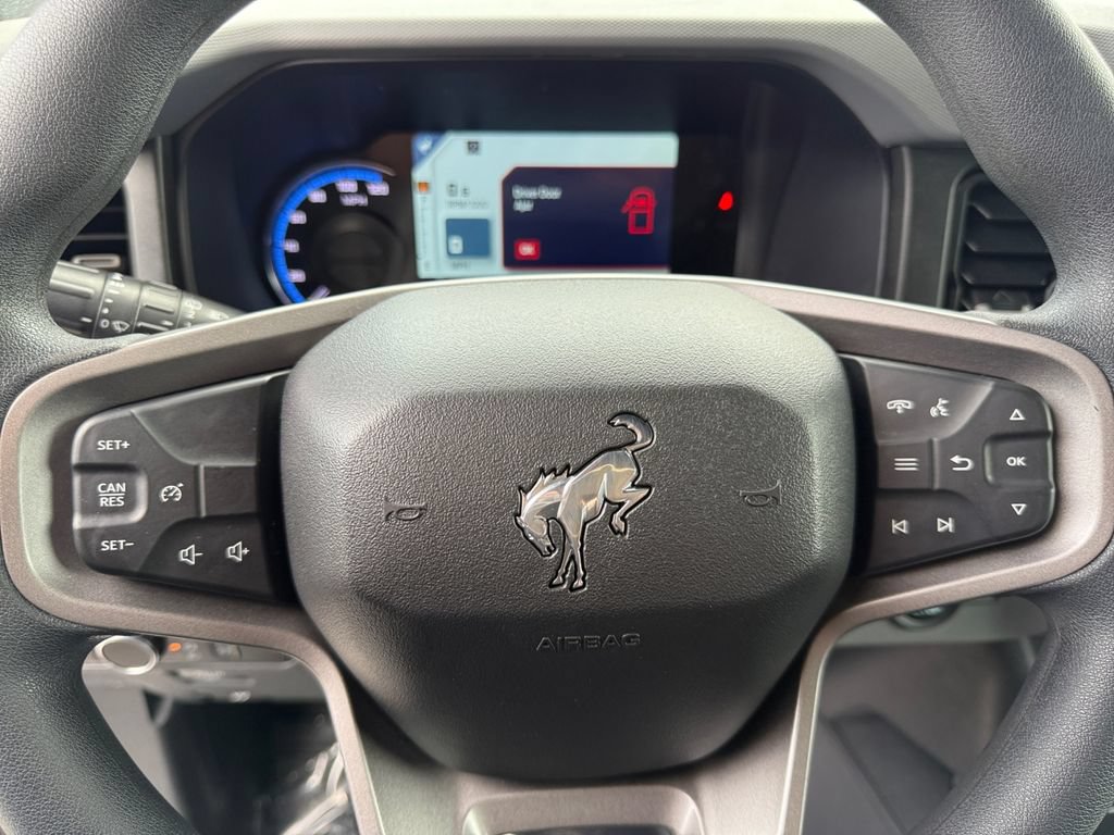 Used 2023 Ford Bronco 4-Door AWD/4WD image 22