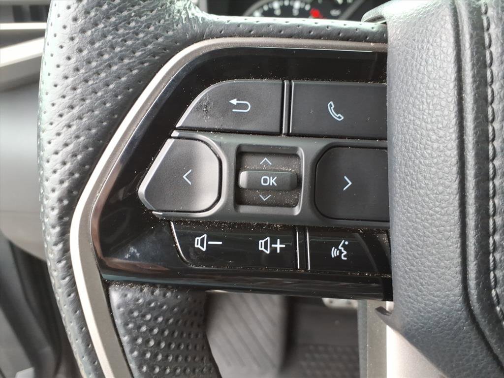 Used 2022 Toyota Tundra Limited w/ TRD Off-Road Package image 19