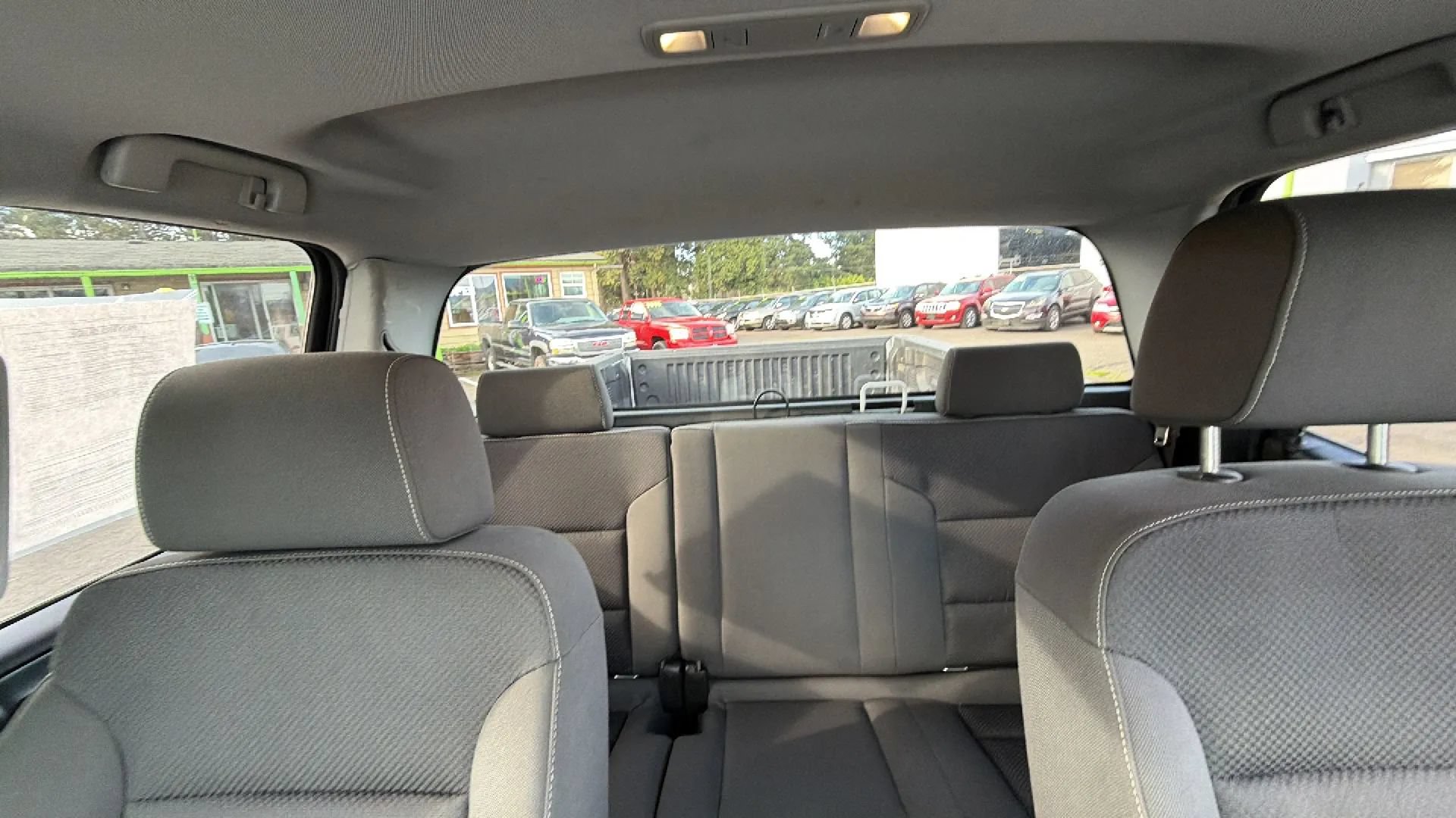 Used 2018 Chevrolet Silverado 1500 LT w/ Trailering Package AWD/4WD image 9