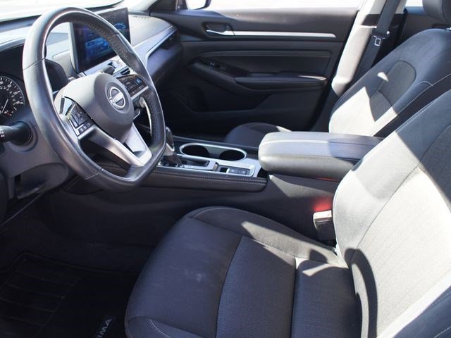 Used 2023 Nissan Altima 2.5 SV w/ SV Premium Package image 15