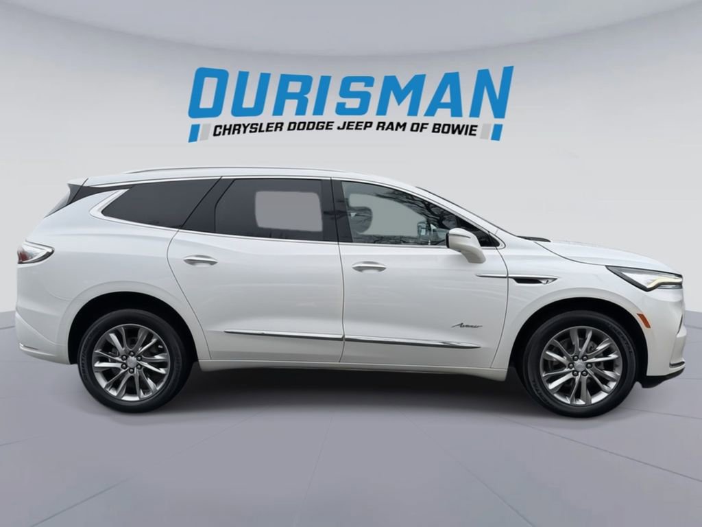 Used 2022 Buick Enclave Avenir w/ Avenir Technology Package image 7