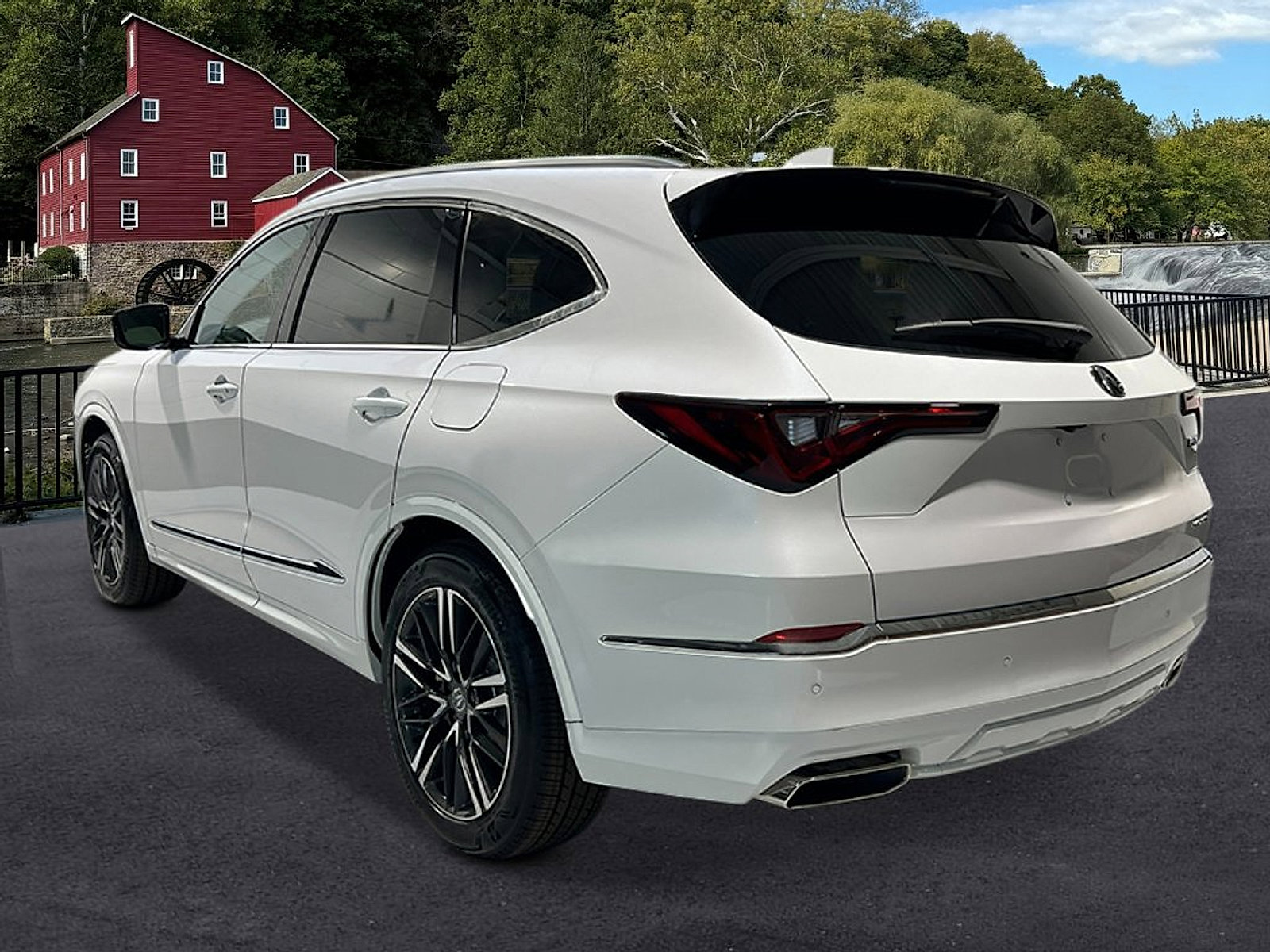 New 2026 Acura MDX SH-AWD w/ Advance Package image 3