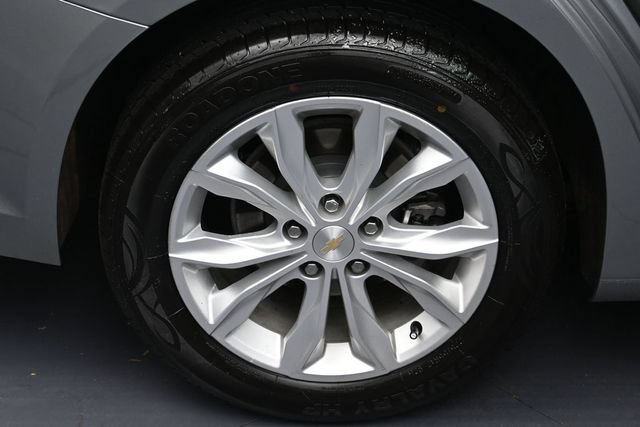 Used 2024 Chevrolet Malibu LT FWD image 5