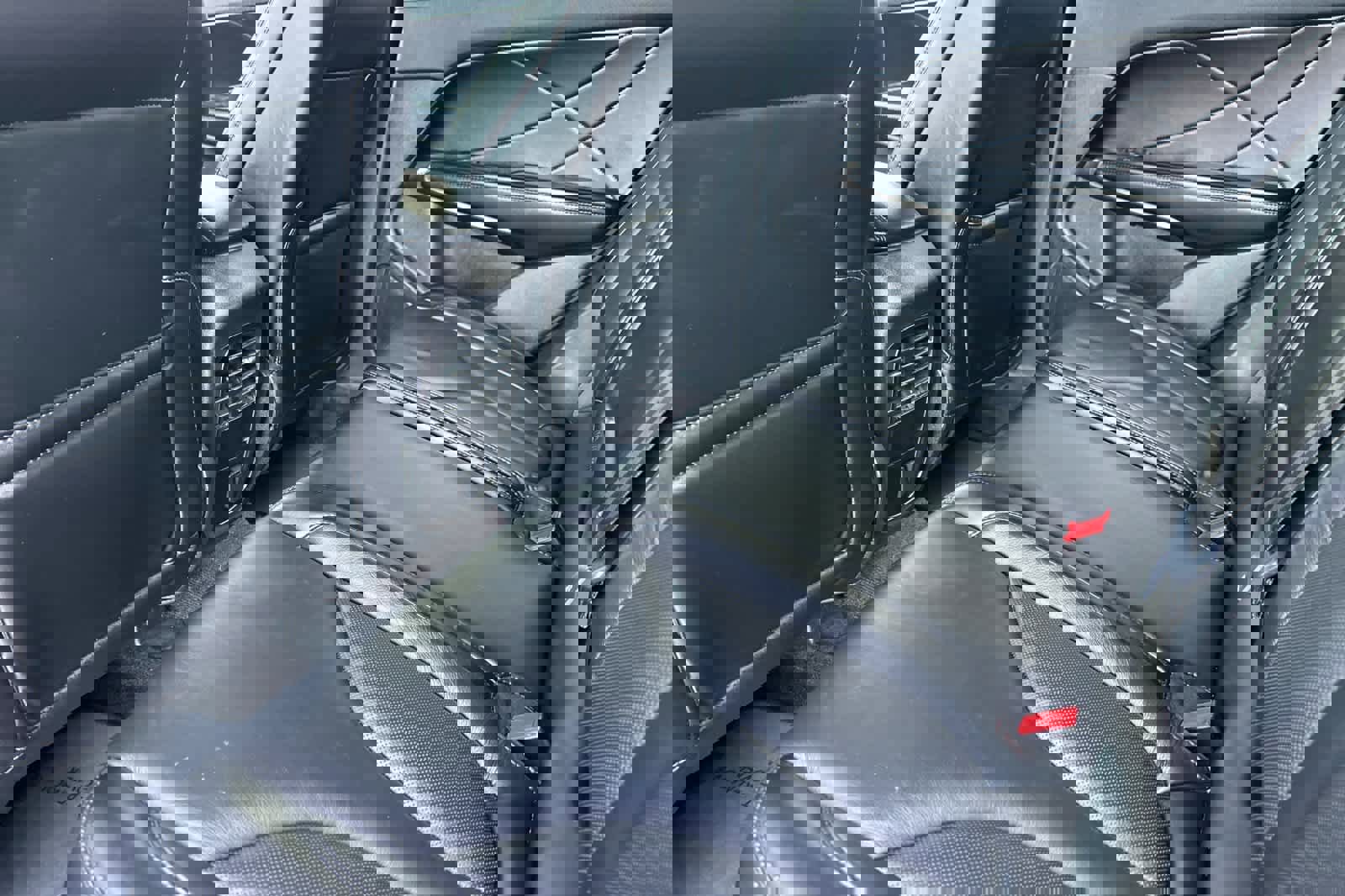 Used 2017 Lincoln MKC Select w/ Select Plus Package image 4