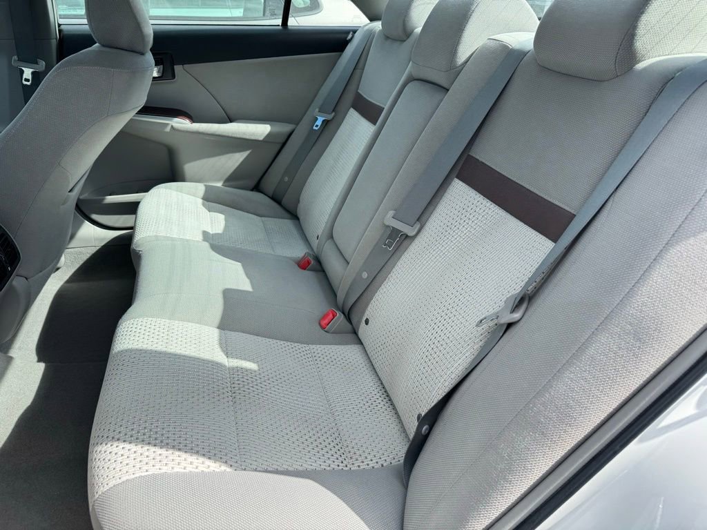 Used 2012 Toyota Camry XLE w/ Convenience Pkg image 7