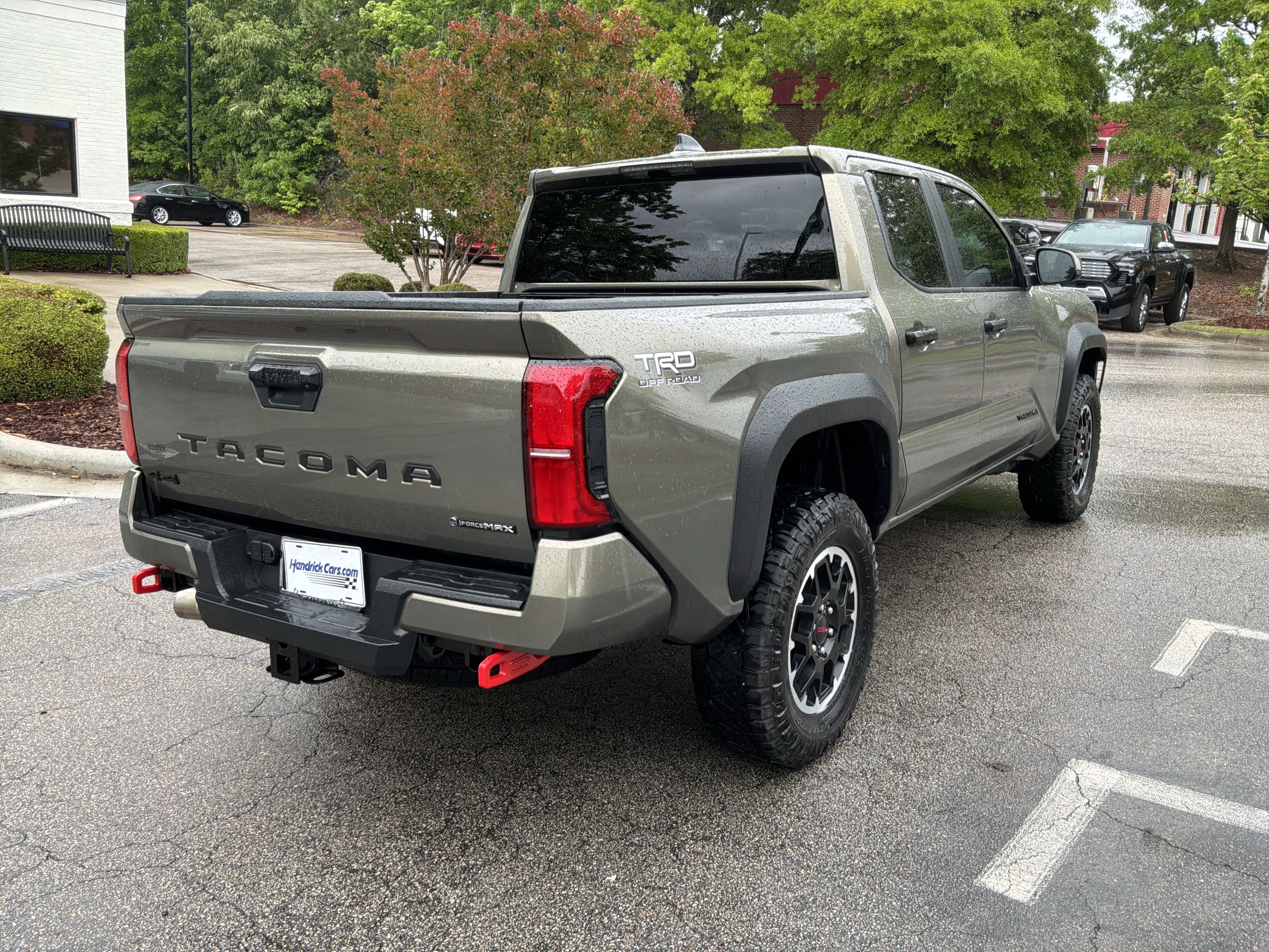 Used 2025 Toyota Tacoma TRD Off-Road AWD/4WD image 10
