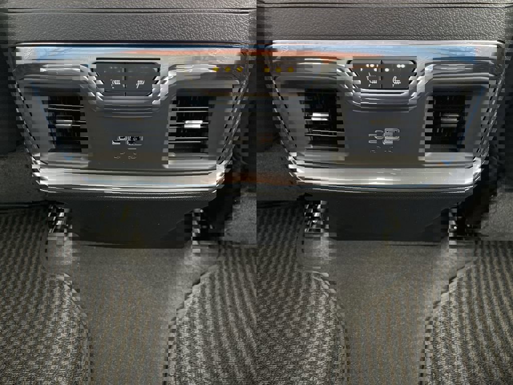 New 2026 GMC Sierra 2500 Denali Ultimate image 22