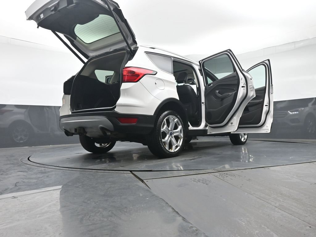 Used 2019 Ford Escape Titanium image 54