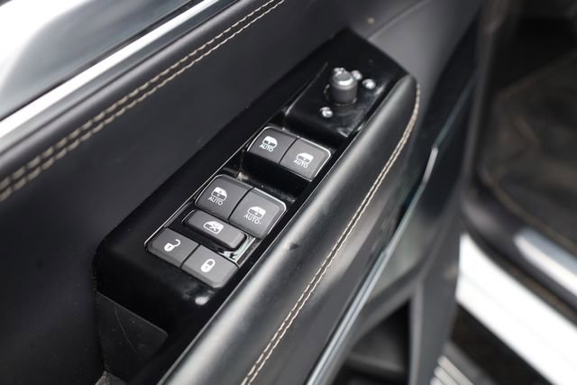 Certified 2024 Jeep Grand Wagoneer L Series II w/ Quick Order Packagew 28T image 15