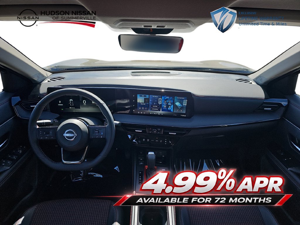 Used 2026 Nissan Kicks SR w/ SR Premium Package FWD image 14