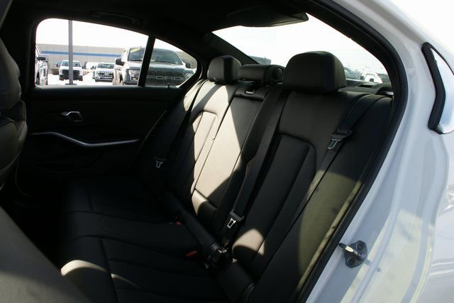 Used 2025 BMW 330i xDrive Sedan image 27