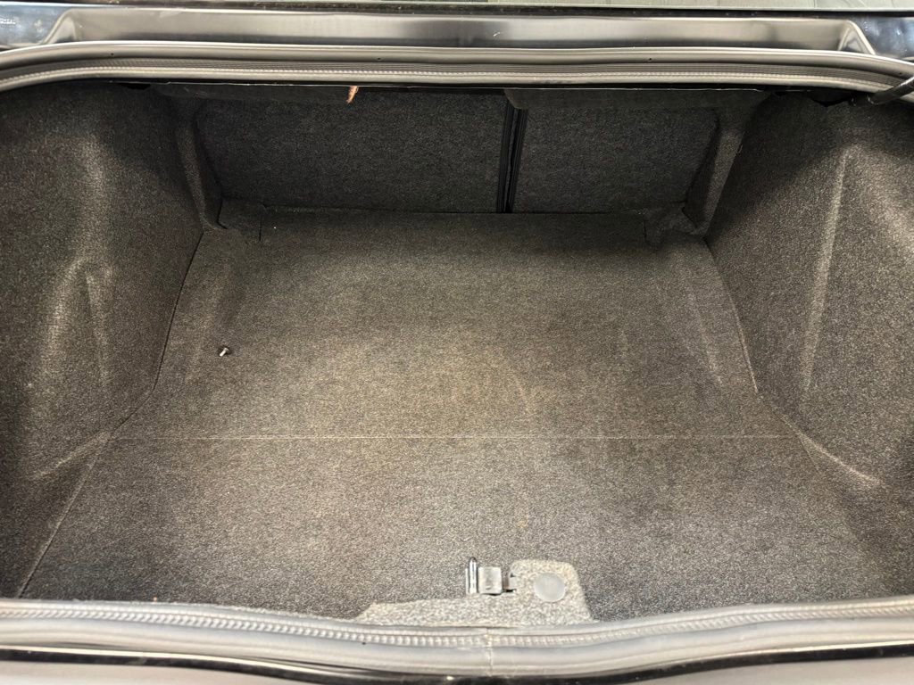 Used 2015 Dodge Challenger R/T Scat Pack w/ Leather Interior Group image 20