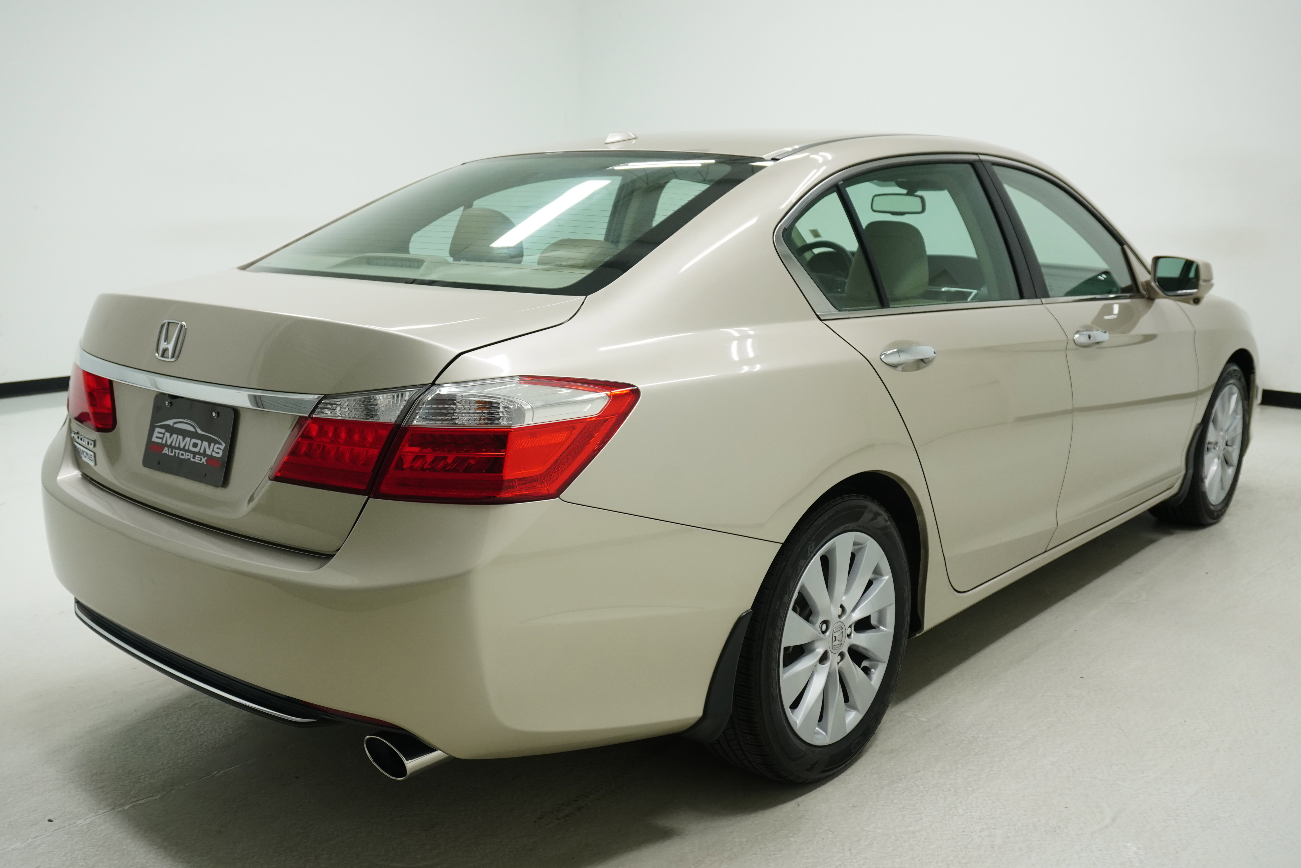 Used 2013 Honda Accord EX-L image 4