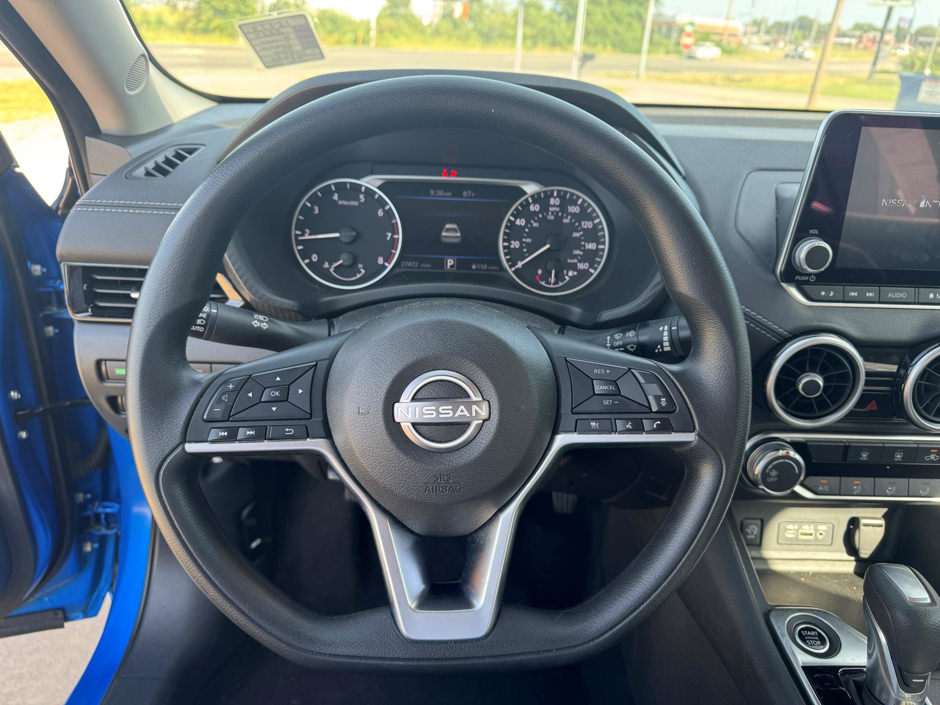 Used 2025 Nissan Sentra SV FWD image 12
